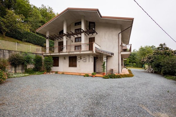 casa indipendente in vendita a Cervasca