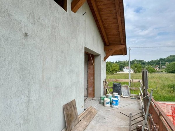 casa indipendente in vendita a Cervasca