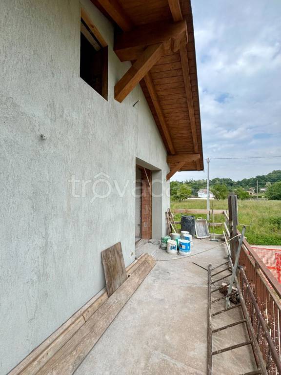 casa indipendente in vendita a Cervasca
