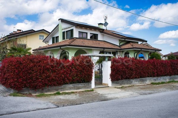 casa indipendente in vendita a Cervasca in zona Santa Croce
