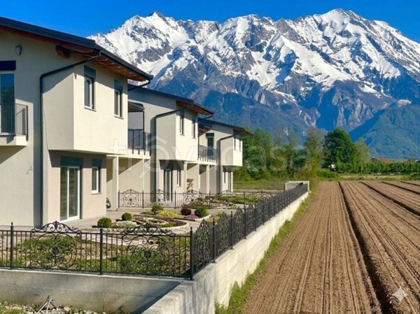 casa indipendente in vendita a Cervasca