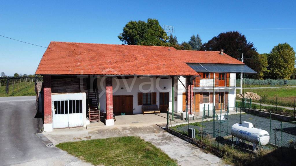 casa indipendente in vendita a Cervasca in zona San Defendente