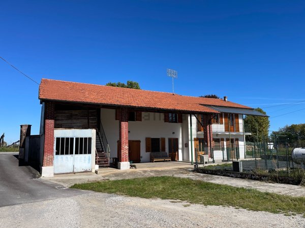 casale in vendita a Cervasca in zona San Defendente