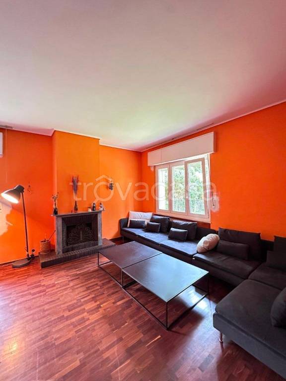 casa indipendente in vendita a Cervasca