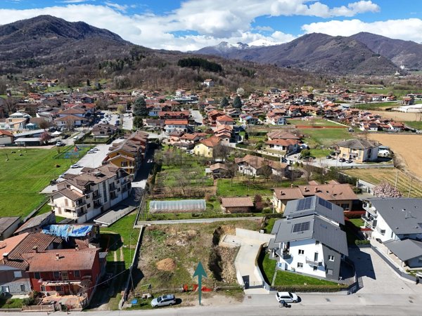 terreno edificabile in vendita a Cervasca