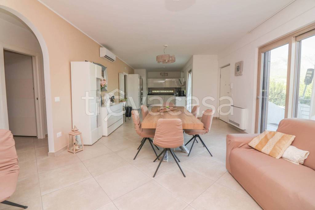 casa indipendente in vendita a Capaccio Paestum