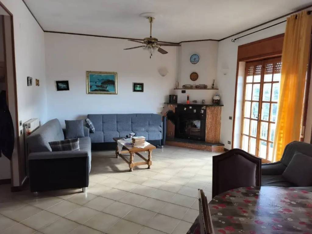 appartamento in vendita a Capaccio Paestum