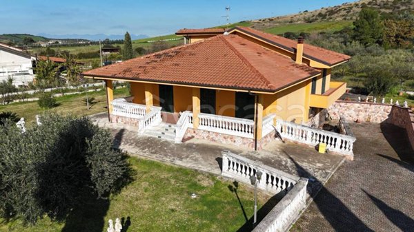 casa indipendente in vendita a Capaccio Paestum