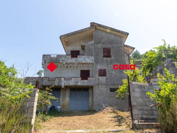 casa indipendente in vendita a Capaccio Paestum