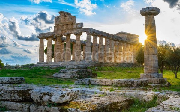 negozio in vendita a Capaccio Paestum