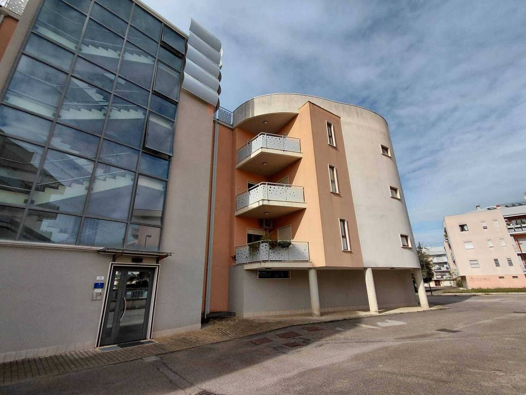 appartamento in vendita a Capaccio Paestum