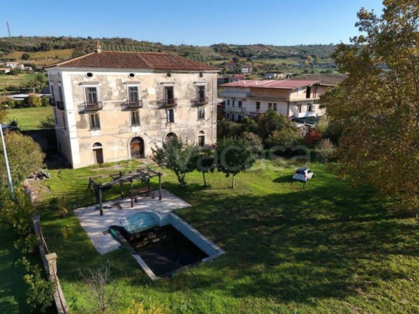 casa indipendente in vendita a Capaccio Paestum