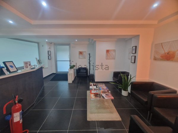 locale commerciale in vendita a Capaccio Paestum