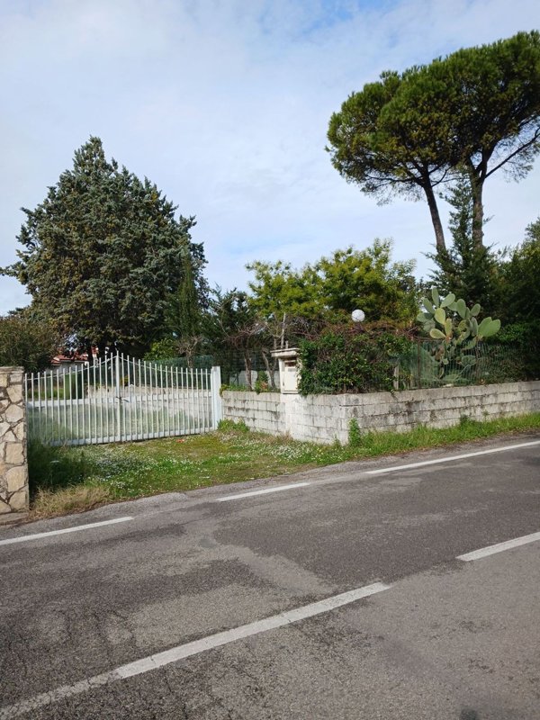 terreno edificabile in vendita a Capaccio Paestum