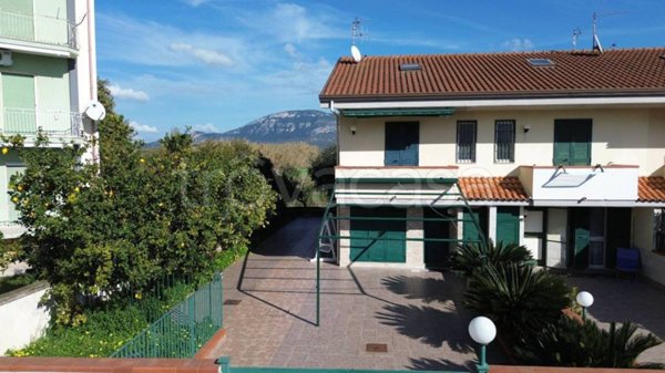 casa indipendente in vendita a Capaccio Paestum