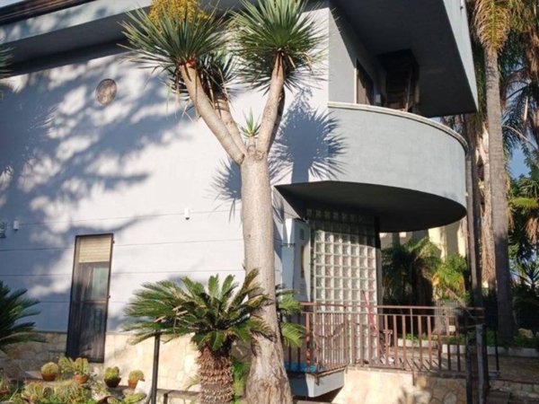 casa indipendente in vendita a Capaccio Paestum