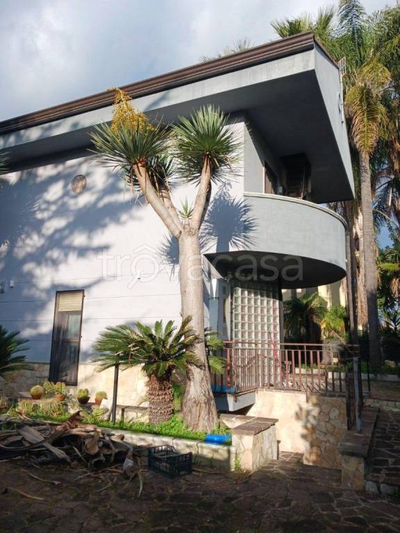 casa indipendente in vendita a Capaccio Paestum