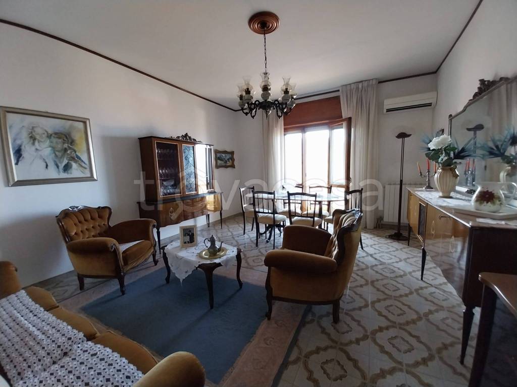 appartamento in vendita a Capaccio Paestum