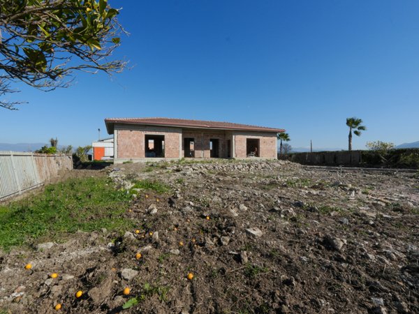 casa indipendente in vendita a Capaccio Paestum in zona Gromola/Foce Sele
