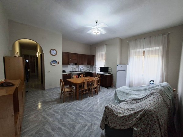 appartamento in vendita a Capaccio Paestum in zona Laura