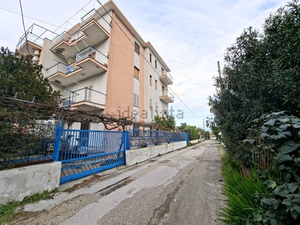 appartamento in vendita a Capaccio Paestum in zona Laura