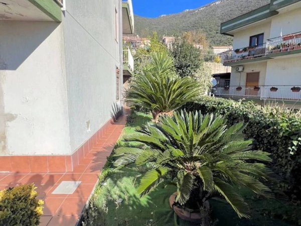 appartamento in vendita a Capaccio Paestum