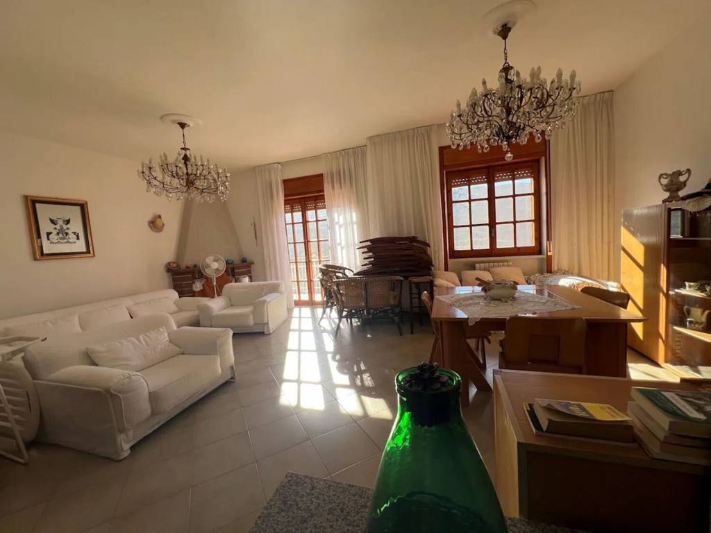 appartamento in vendita a Capaccio Paestum