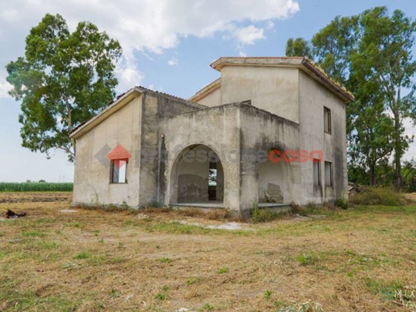 casa indipendente in vendita a Capaccio Paestum