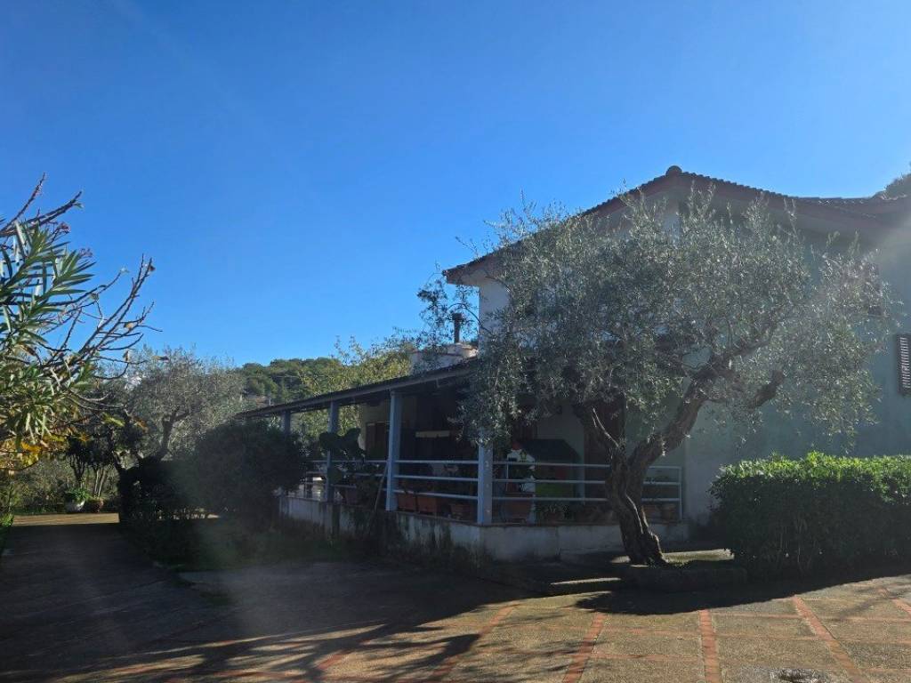 casa indipendente in vendita a Capaccio Paestum