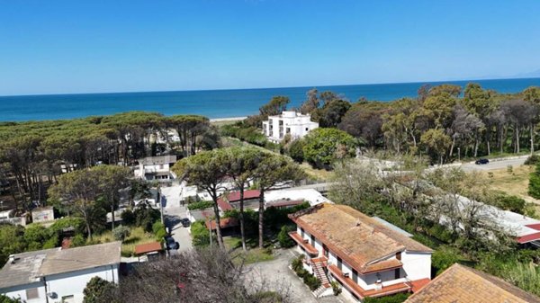 casa indipendente in vendita a Capaccio Paestum