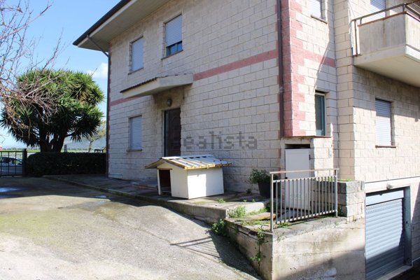 casa indipendente in vendita a Capaccio Paestum in zona Cafasso/Borgo Nuovo
