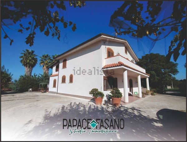 casa indipendente in vendita a Capaccio Paestum