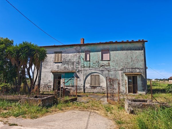 casa indipendente in vendita a Capaccio Paestum