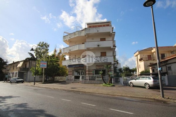 appartamento in vendita a Capaccio Paestum in zona Torre/Licinella