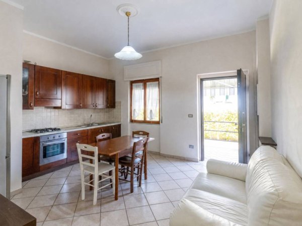 appartamento in vendita a Capaccio Paestum in zona Laura
