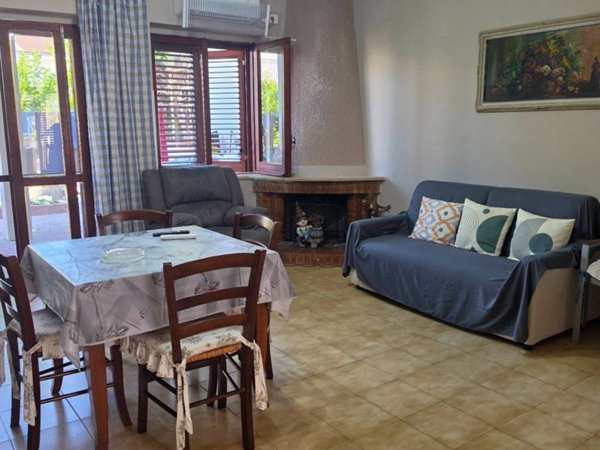 casa indipendente in vendita a Capaccio Paestum in zona Torre/Licinella