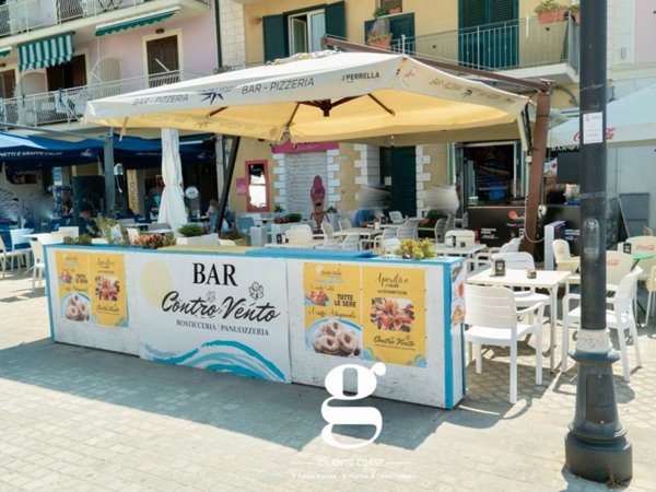 negozio in vendita a Casal Velino in zona Marina di Casal Velino