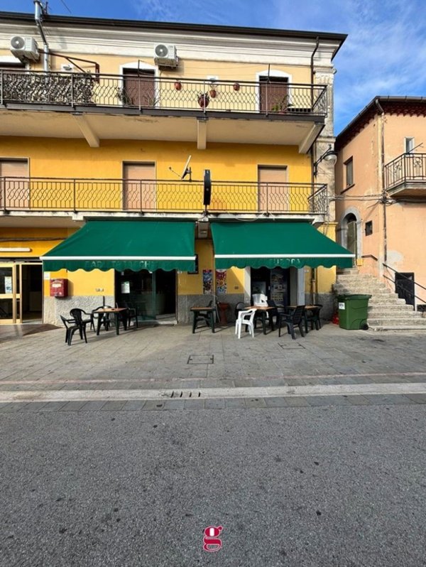 negozio in vendita a Casal Velino in zona Acquavella