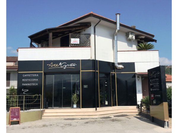 appartamento in vendita a Casal Velino in zona Acquavella
