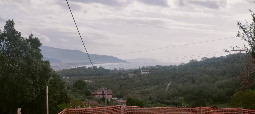 casa indipendente in vendita a Casal Velino