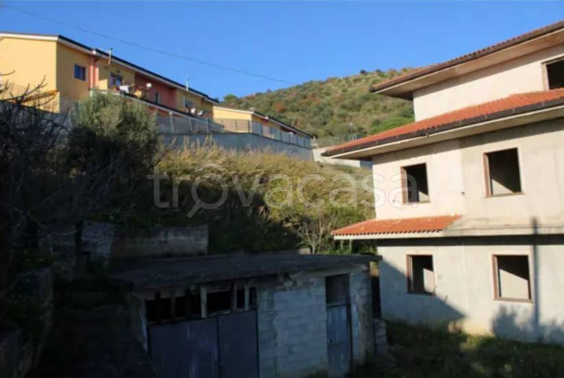appartamento in vendita a Casal Velino in zona Acquavella