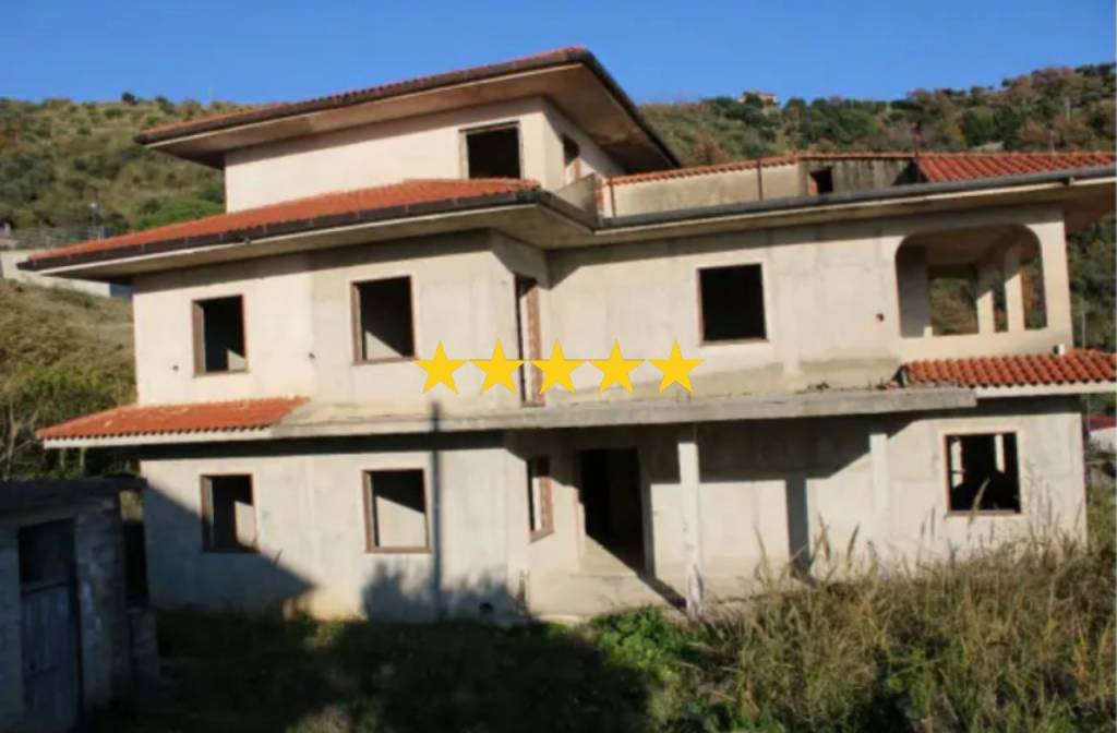appartamento in vendita a Casal Velino in zona Acquavella
