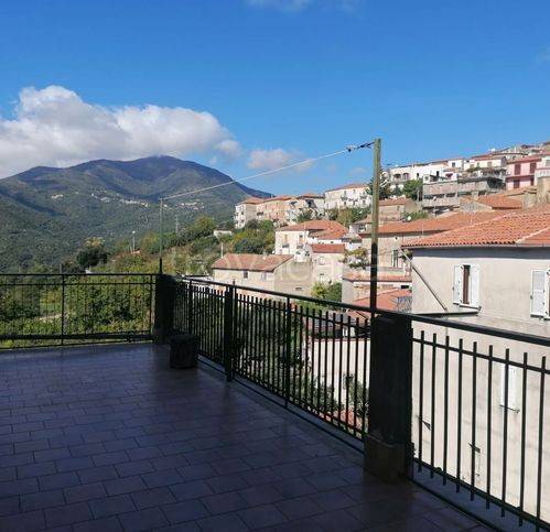 appartamento in vendita a Casal Velino in zona Acquavella