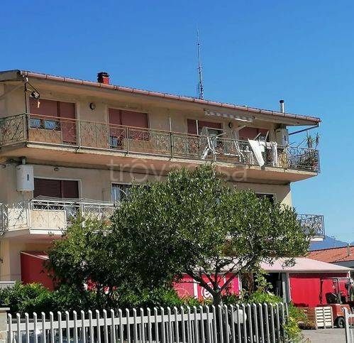 appartamento in vendita a Casal Velino in zona Marina di Casal Velino