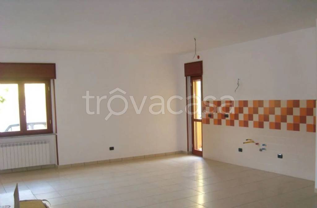 appartamento in vendita a Casal Velino in zona Verduzio