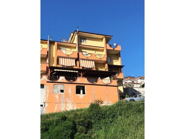 appartamento in vendita a Casal Velino