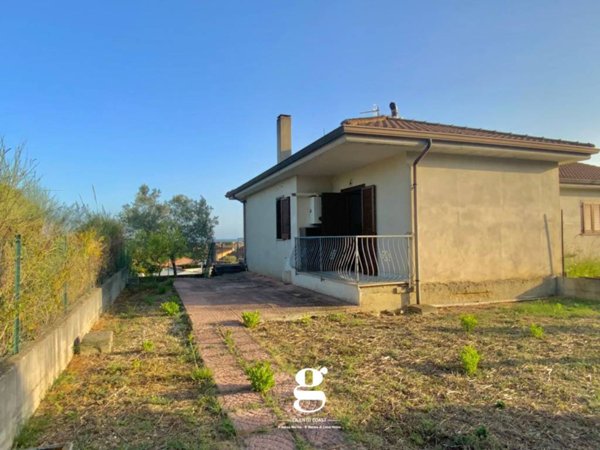 appartamento in vendita a Casal Velino in zona Marina di Casal Velino