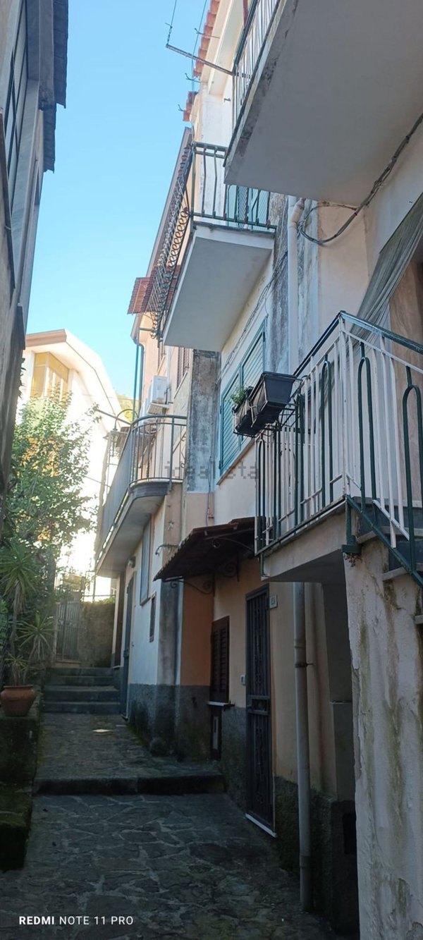 appartamento in vendita a Casal Velino in zona Acquavella