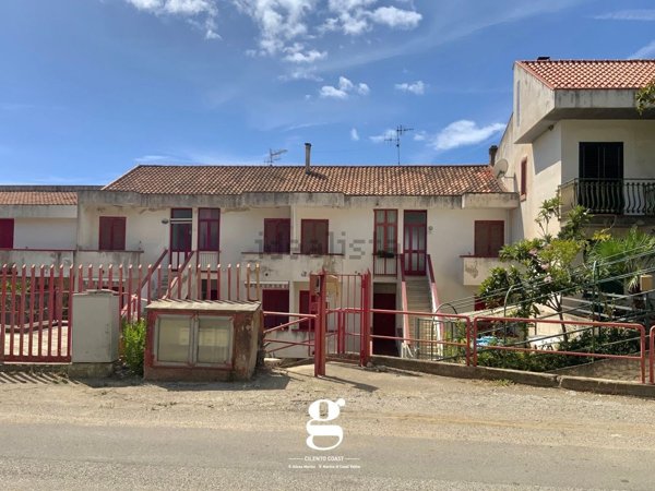 appartamento in vendita a Casal Velino