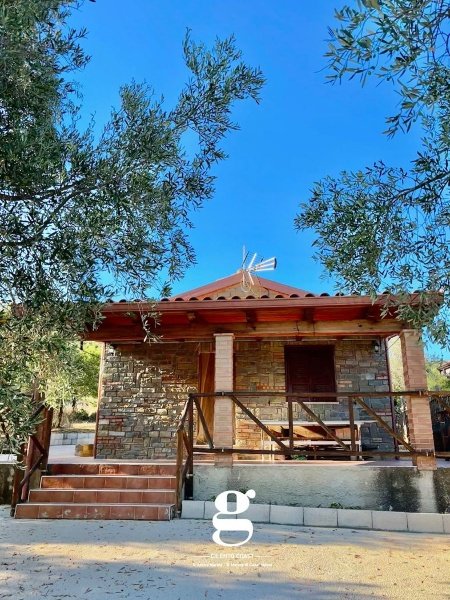 casa indipendente in vendita a Casal Velino in zona Marina di Casal Velino